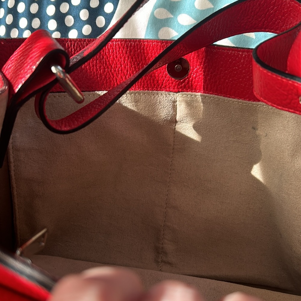 RED Italian handbag - Picture 6 of 9